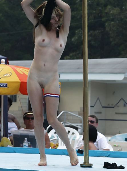 Free Erotic porn pole dancing in the open air photos