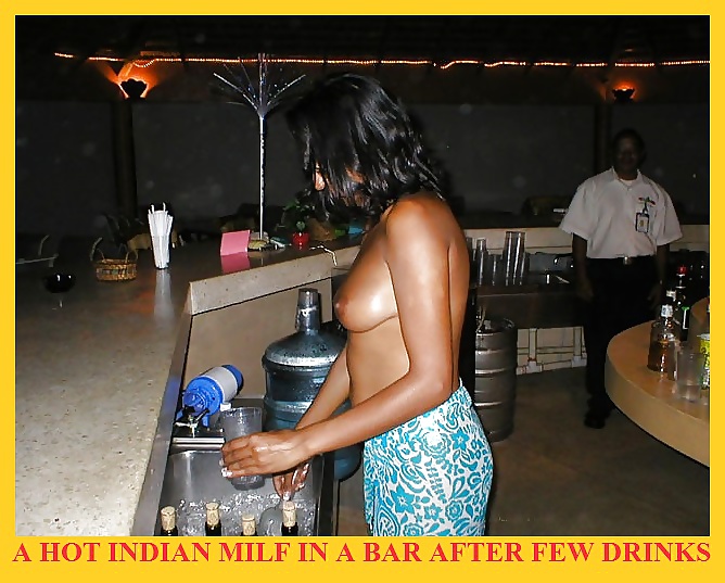 Free Exhibitionist hot wife photos