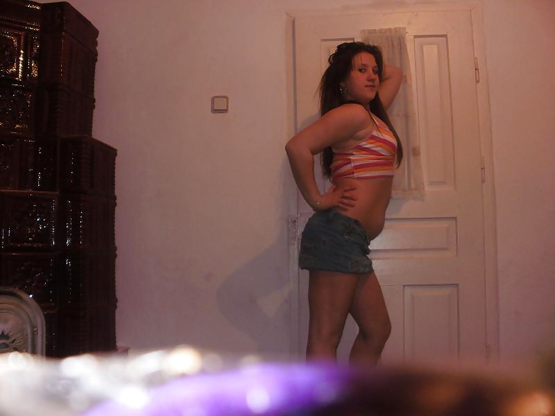 Free a old 19 slut photos