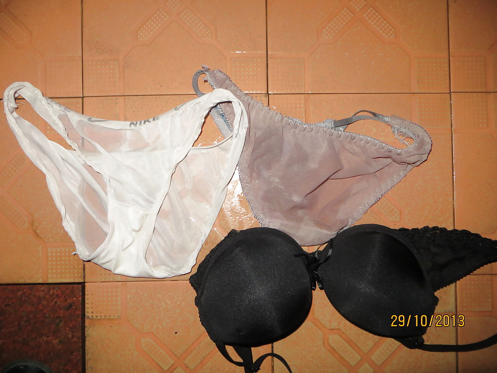 Free so sexy girl's panties and bras 40 years 29-10-2013 photos