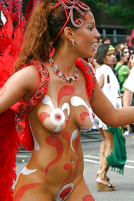 Brazilian Boobs On Carnival 39 Bilder