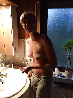 Free Amatours 73 photos