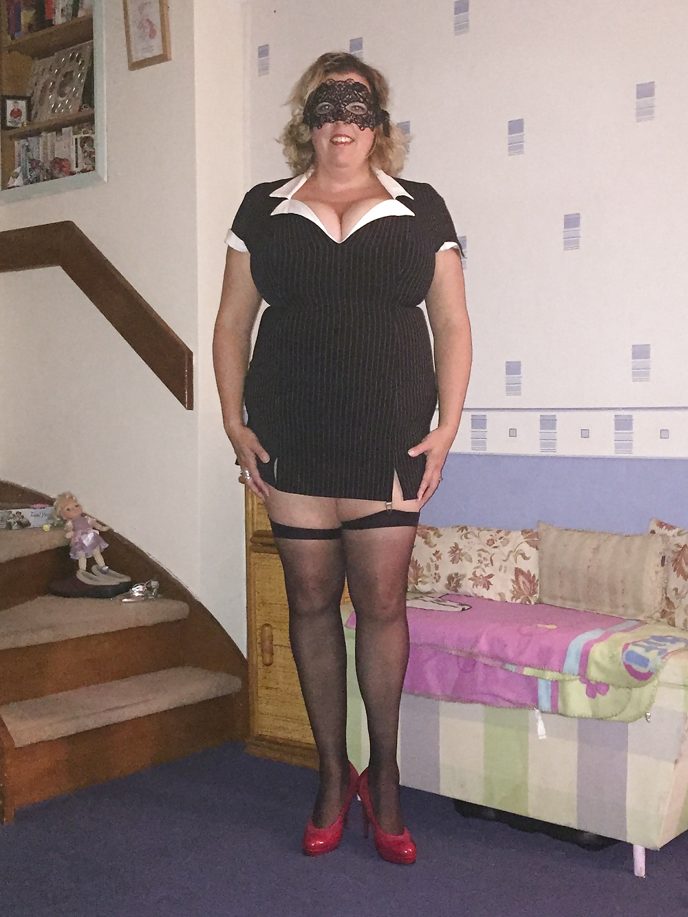 Free Hotwife-Sexy in Black photos