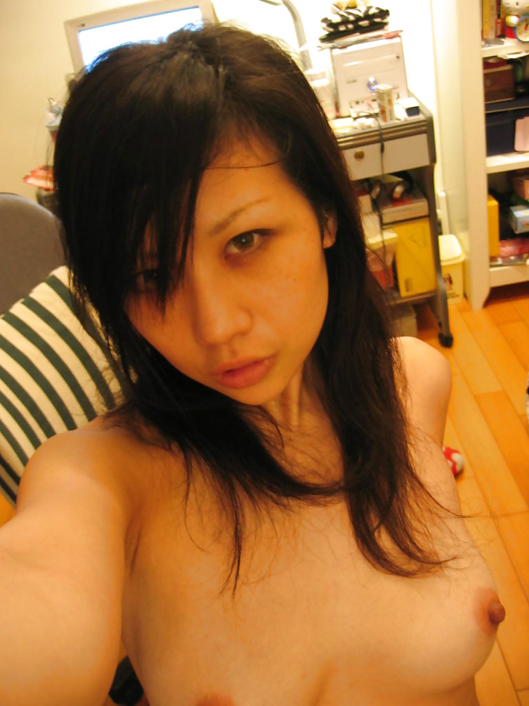Free Sexy Asian Teen Self Shots 3 photos