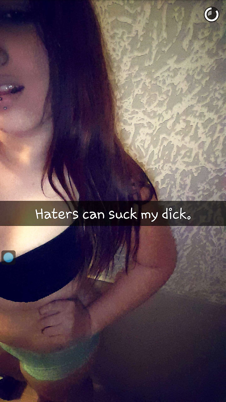 Free Courtney photos