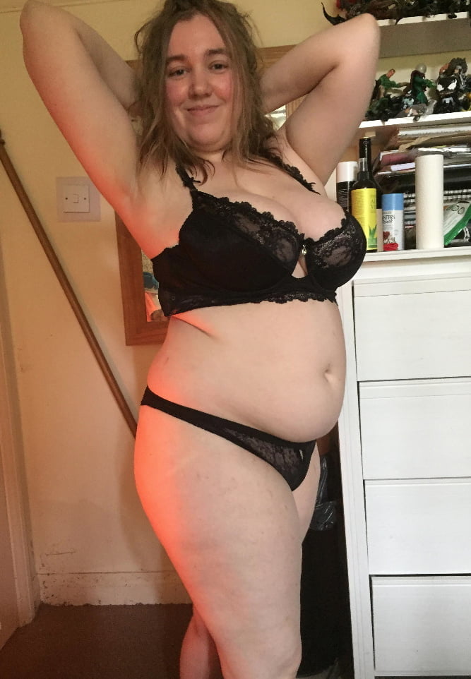 Mom is so sexy in her lingerie - 195 Photos 