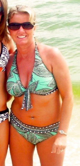 Free College Sexts photos