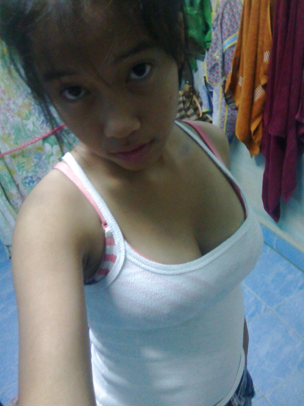 Free Amateur Teen NN photos