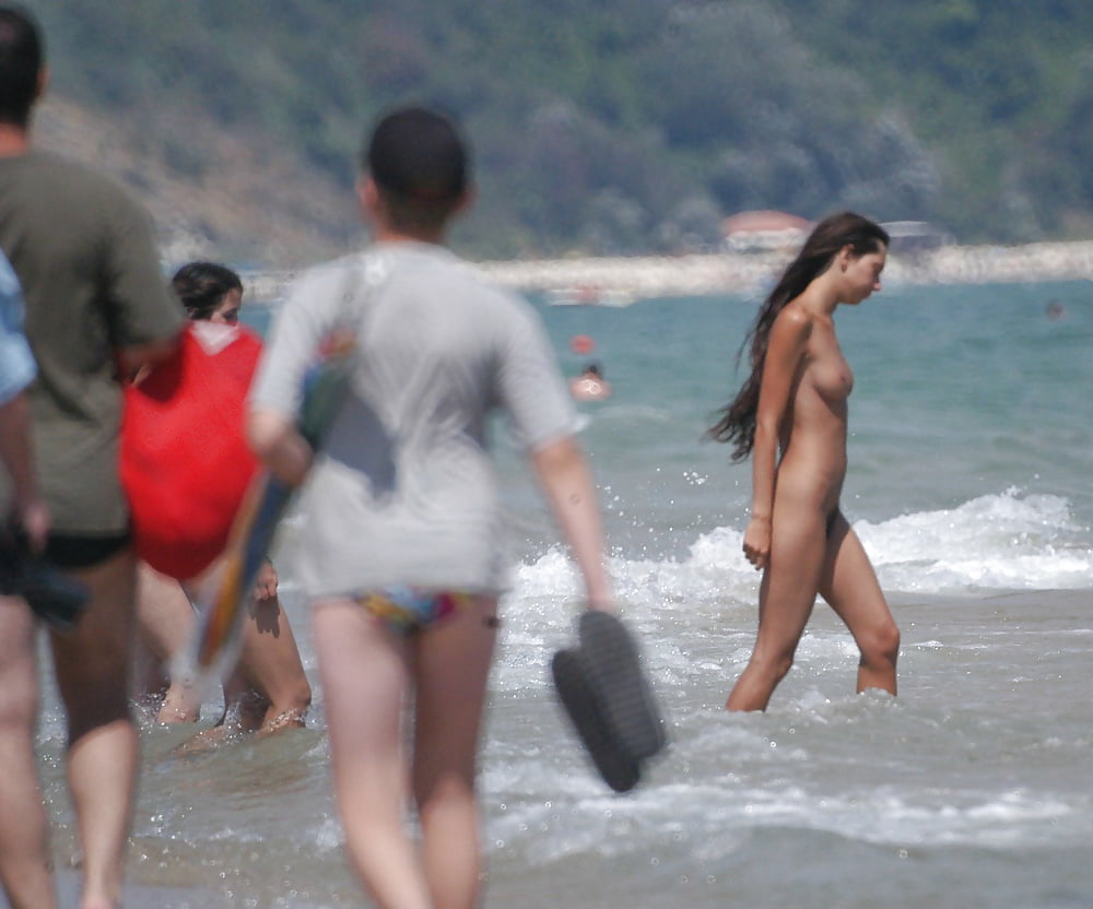 See And Save As Only One Nude At Crowded Beach Porn Pict Xhams Gesek Info