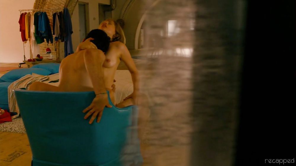 Sarah Silverman And Michelle Williams Nude Take This Waltz