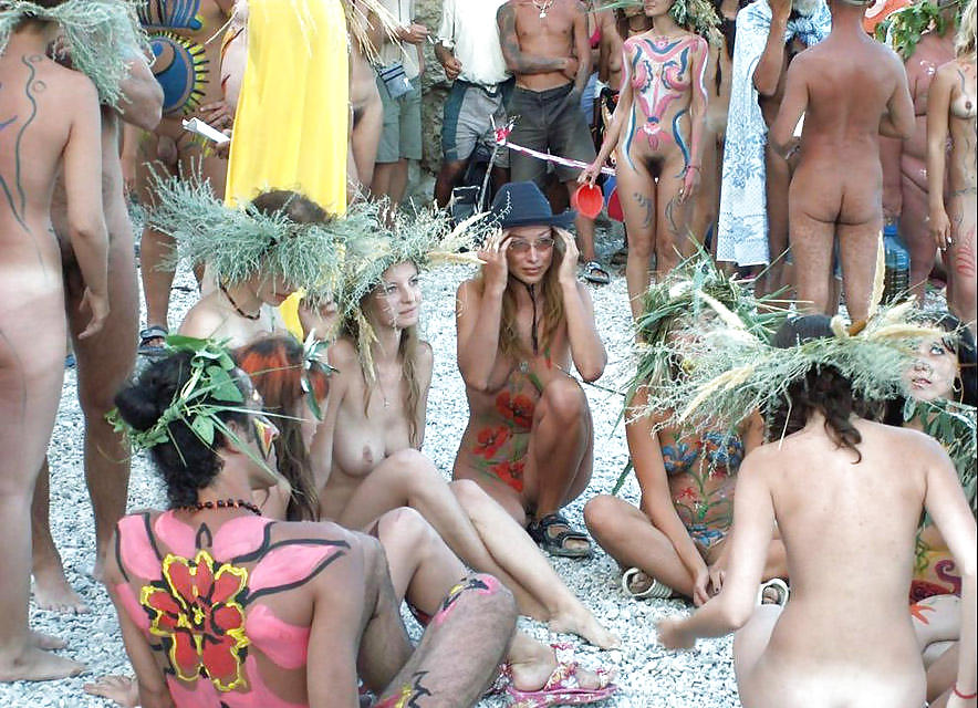 Free Beach Body Painting photos