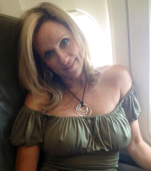 Free Huge Compilation 11 seethrough - downblouse - transparent photos