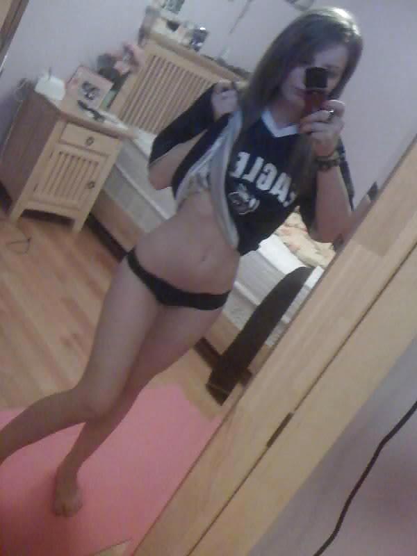 Free brunette photos