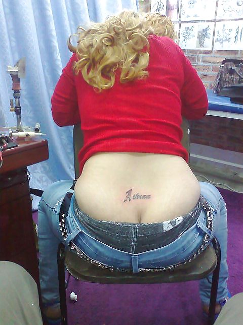 Free Iraqi tattooed women part 3 photos