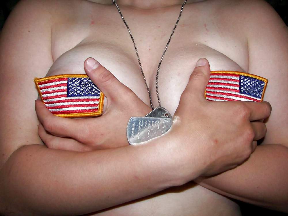 Free US Army Girls photos