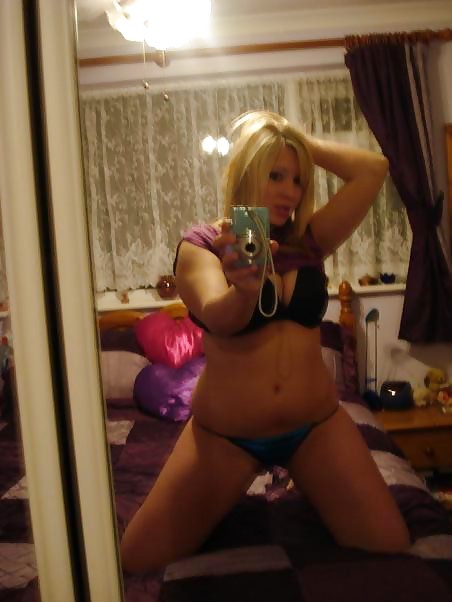 Free Blonde & Busty FaceBook Slut photos