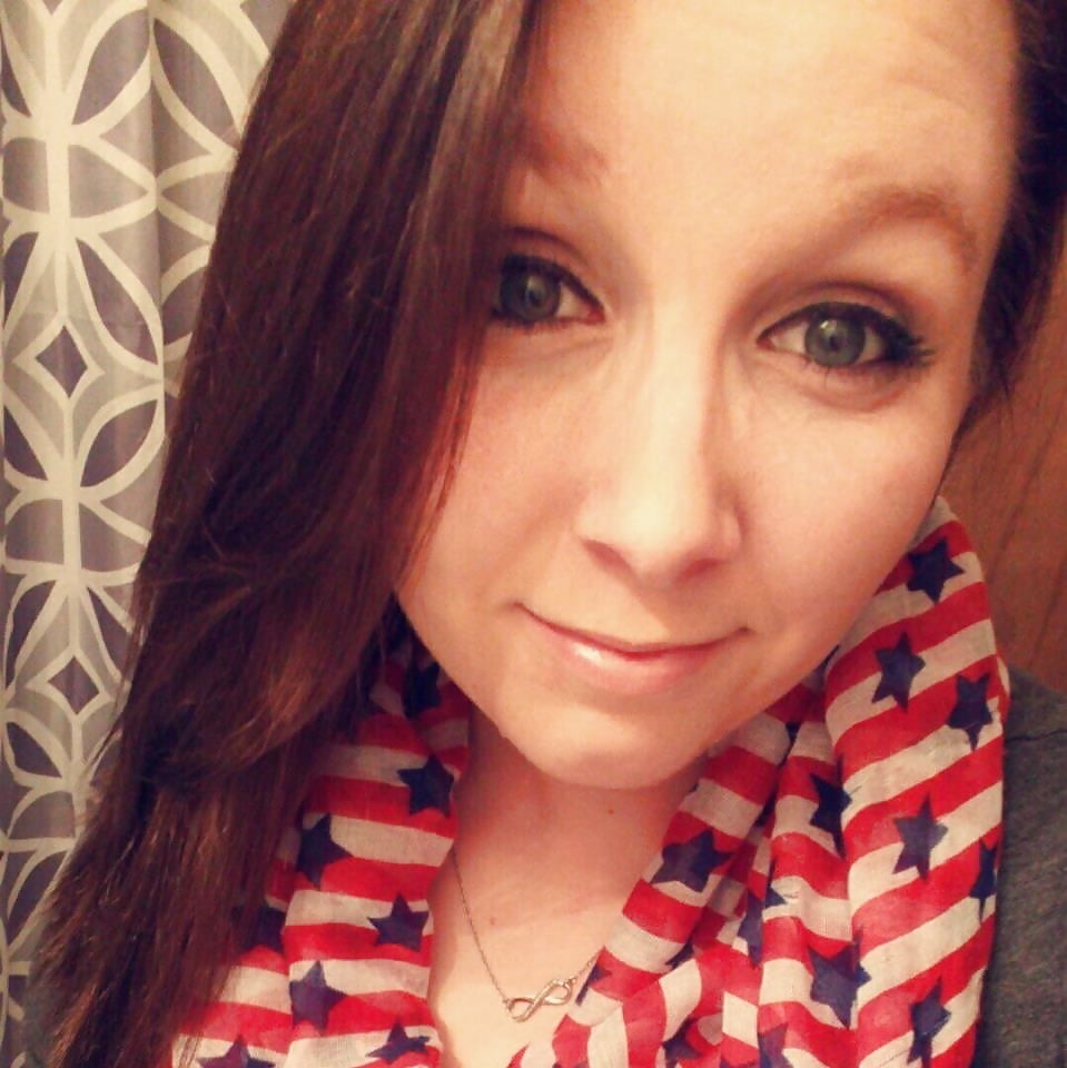 Free Amanda Little Slut from Kentucky photos