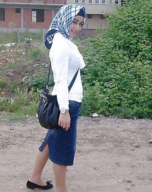 Free turkish hijab-2 photos