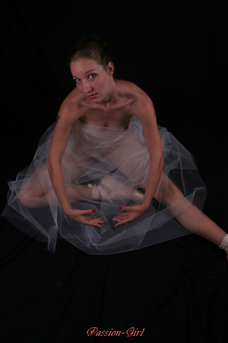 Free Erotic Ballet II - Passion-Girl German Amateur photos