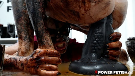 sasha anime enjoys butt rose         