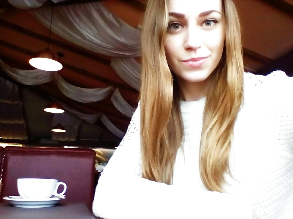 Free Alita -preview photos