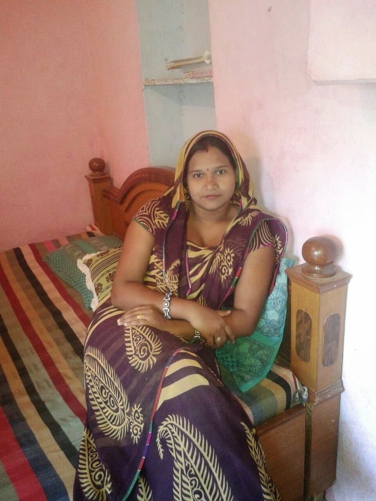 Desi Indian Village Aunt Bhabhi Pics XHamsterSexiezPix Web Porn