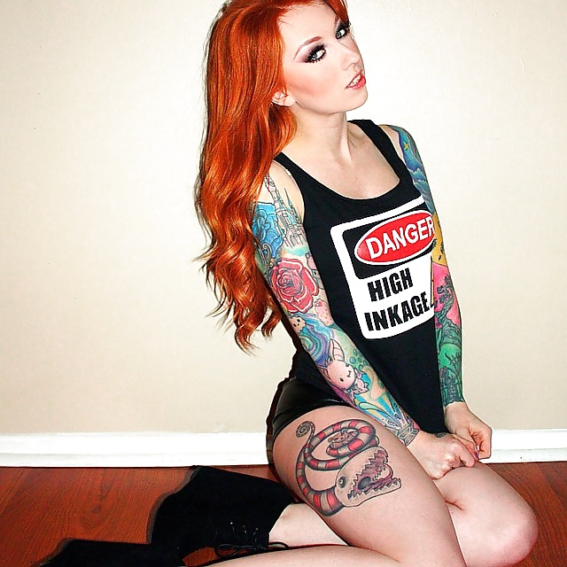 Free The world of beautiful women with tattoos 6 photos