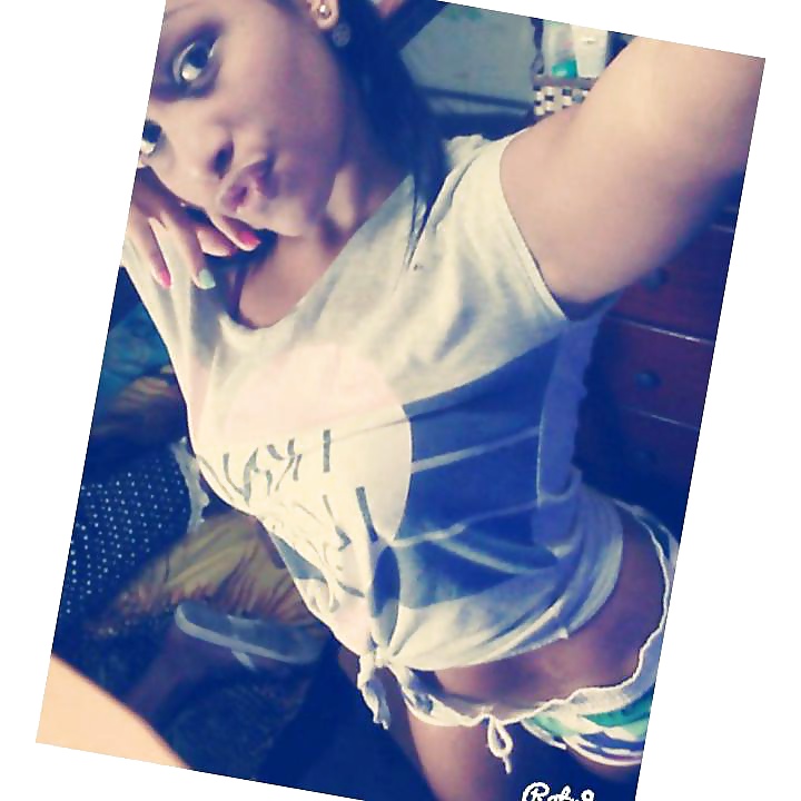 Free Daniela photos