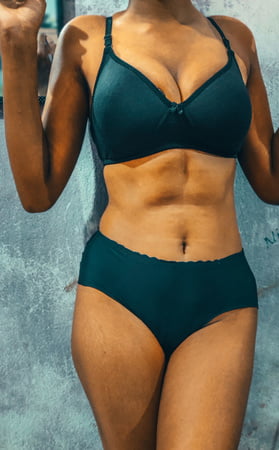 my full body is there for you to lick         