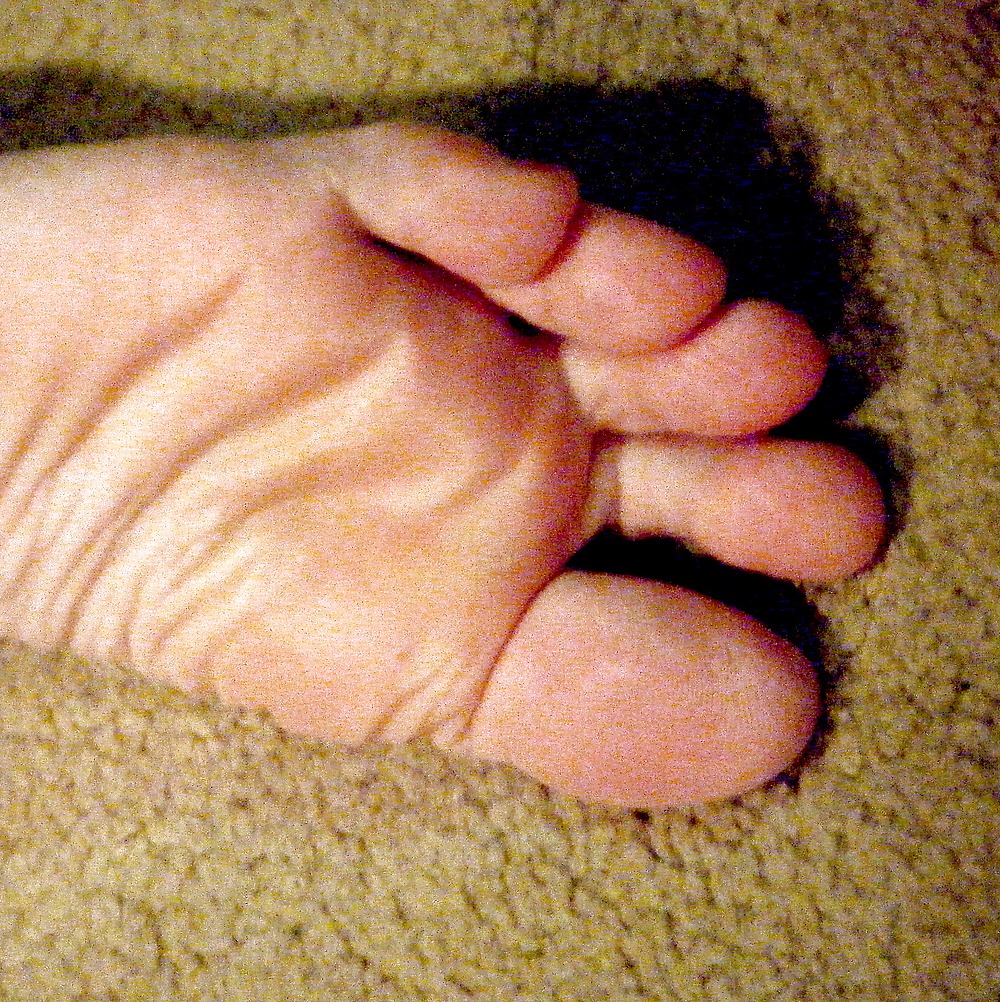 Free Candid Pics of my Wife's Toes -- No Trannies for a Change! photos