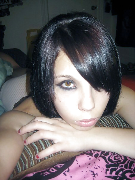 Free so very nice & tight photos