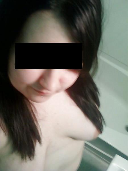 Free Hot 21 Year old wife photos