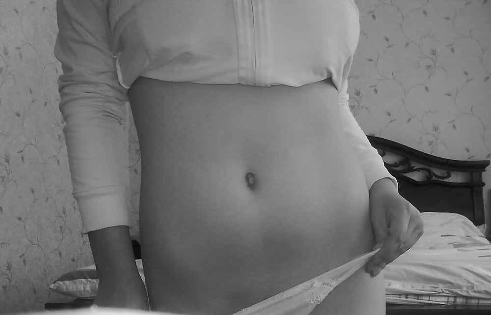 Free A nail technician Yevgeniya (Eugenia) photos