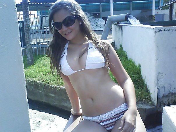 Free HORNY GERMAN BITCHES ON BEACH - COMMENT DIRTY photos