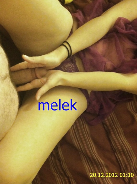 Free melek devam photos