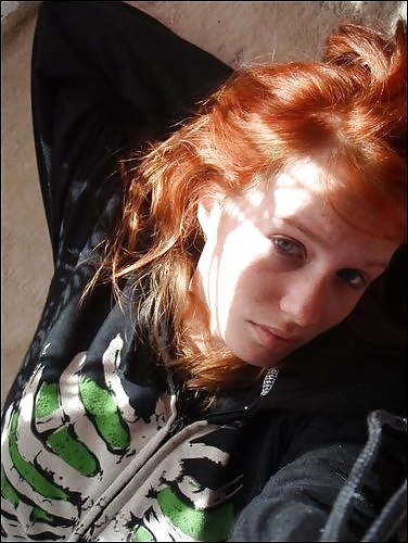 Free Amateur redhead selfshot teen photos