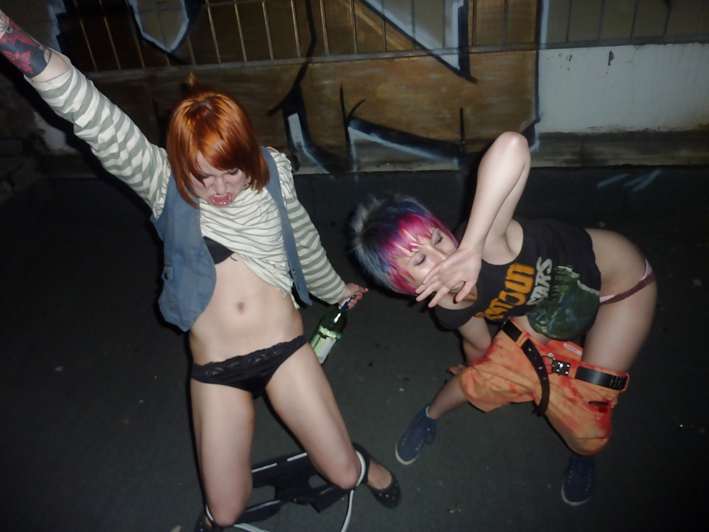 Free Punk Chix Playing in an Alley photos