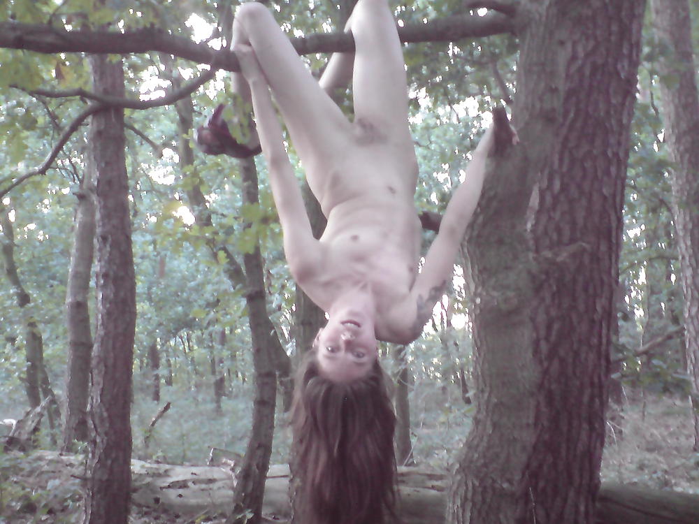 Free YOUNG ALEXANDRA EXPOSED photos