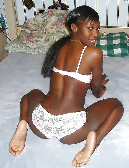 Free Ebony Love II photos