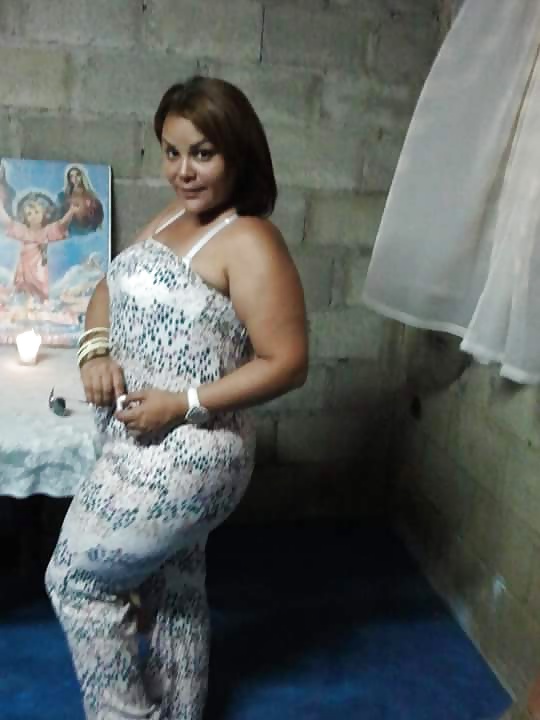 Free Madura megaculona de face (denis) photos