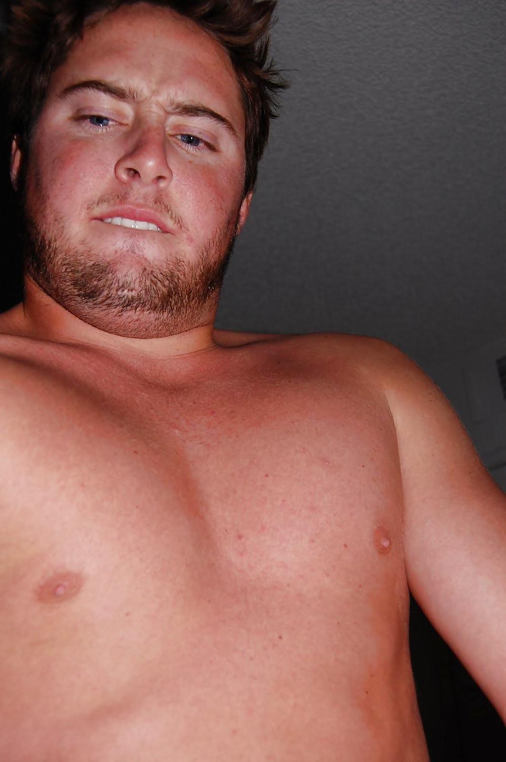 Free Who has more? wer hat mehr? photos