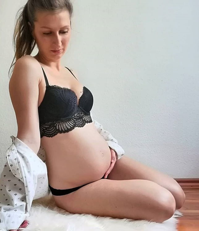 Schwanger Teen Schoen Masturbieren