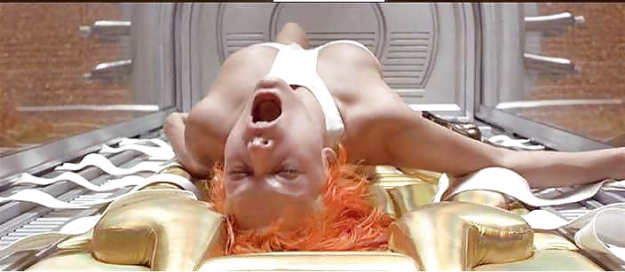 Free Milla Jovovich photos