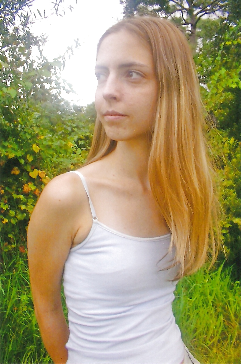 Free Young Whora 3 photos