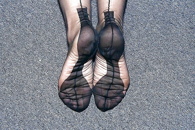 Free nylon feet photos
