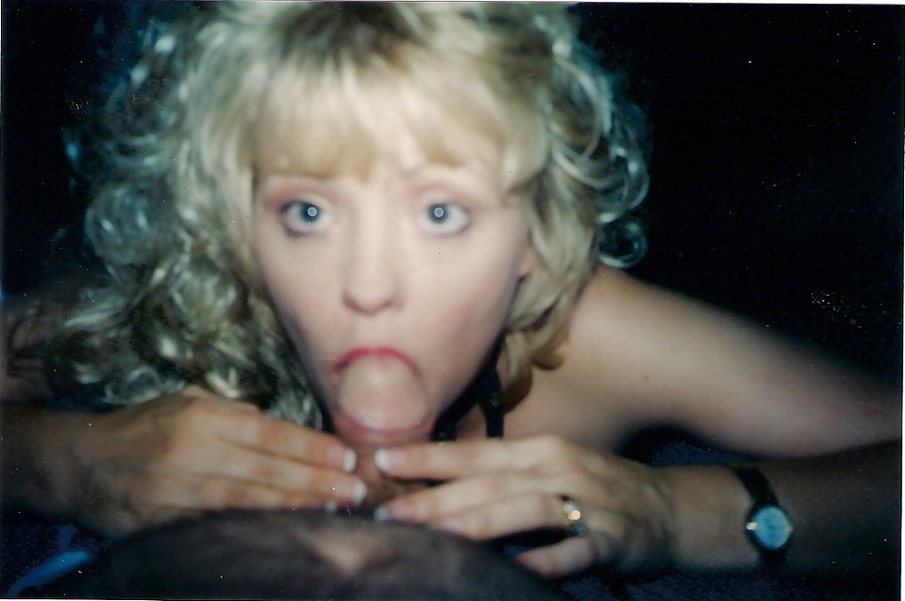 Free Carolyn and girlfriend 2 photos