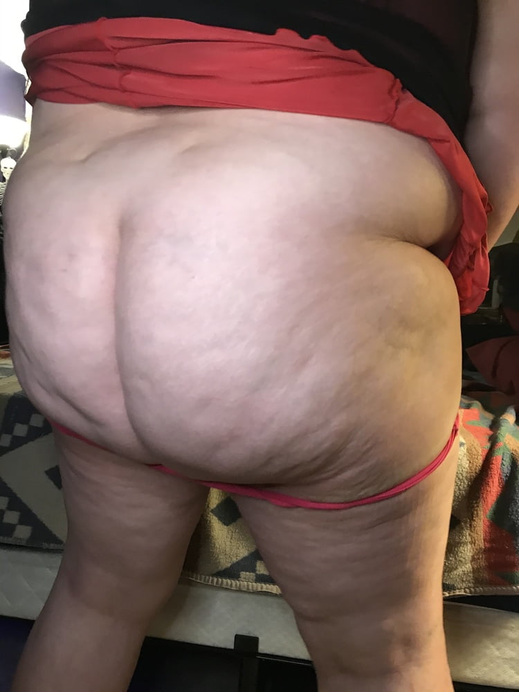 My Big White Booty! - 64 Photos 