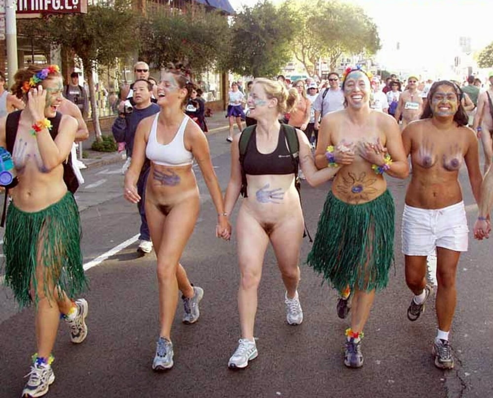 Free Full Frontal At Bay To Breakers 2003 Photos 275887981