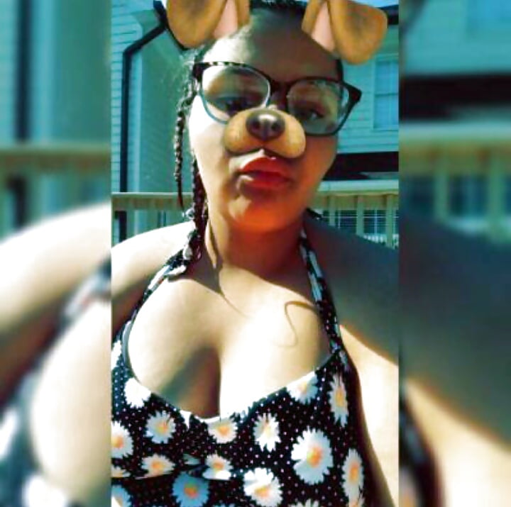 Free Good looking bitches Big Tits Teens photos