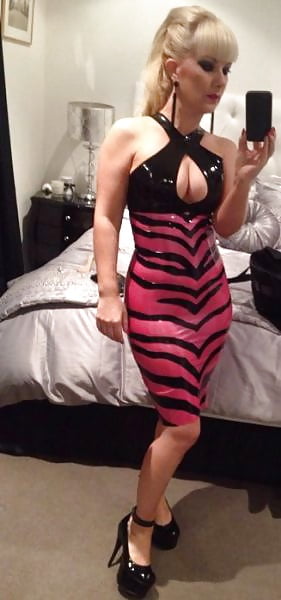 Free salopes cuir et latex photos